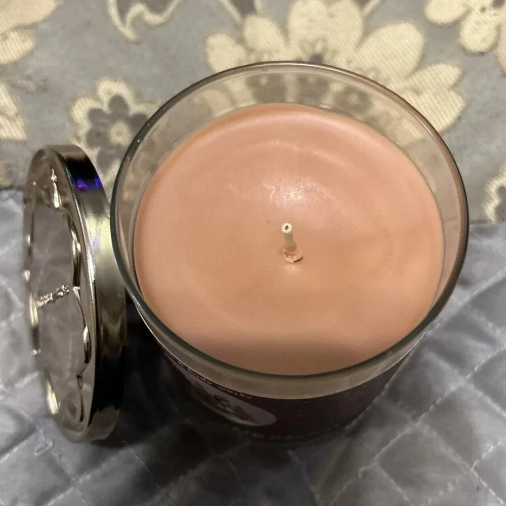 Bath & Body Works Chocolate Covered Orange Candle NEW - Picture 3 of 5